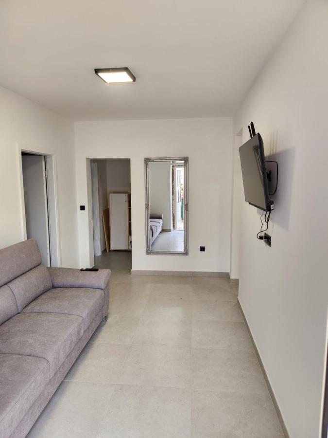 H&D Apartment Sumartin Ngoại thất bức ảnh